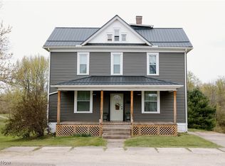 202 Meek Ave, Byesville, OH 43723