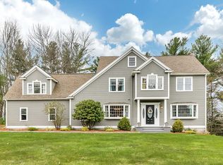 31 Chicory Rd, Westford, MA 01886