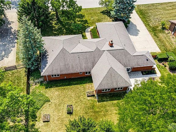 4th image of 6756 Innsbruck Dr