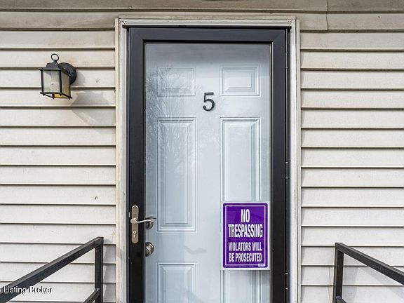 4th image of 4925 Southside Dr APT 5