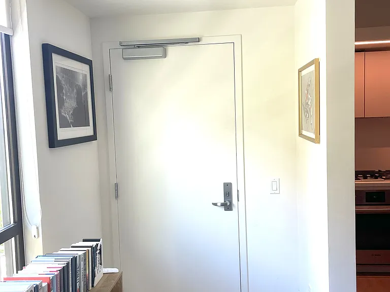 400 Grove St #406 — Photo 5