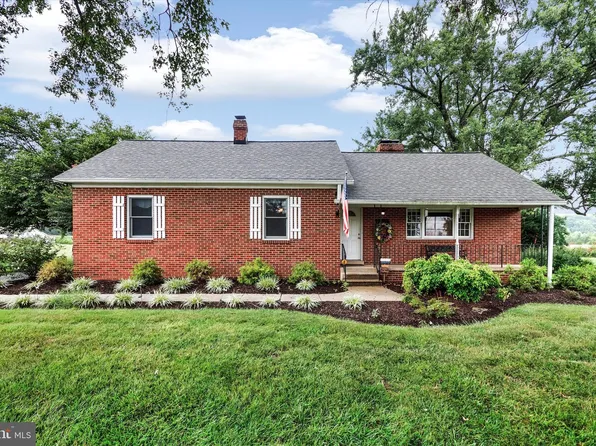 22410 Georgia Ave, Brookeville, MD 20833