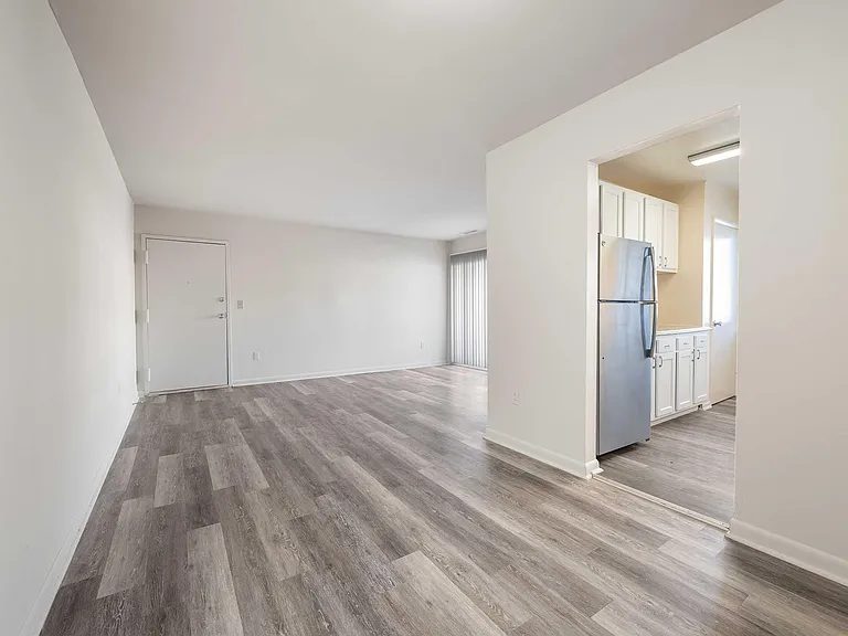 Windsor Hills Apartments — Photo 75