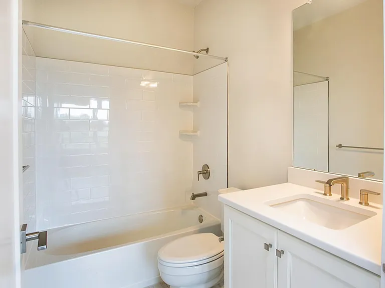 665 Levering St #665 — Photo 31
