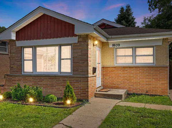 8639 Plainfield Rd, Lyons, IL 60534