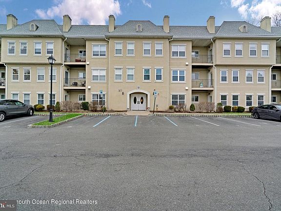 2nd image of 1105 Brittany Dr #1105