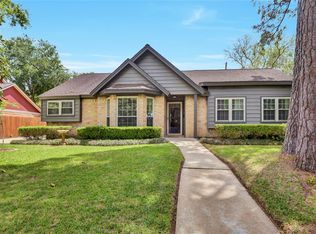 15610 Gilbertyn Dr, Tomball, TX 77377