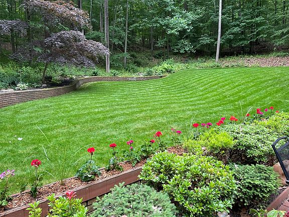 4th image of 126 Croton Lake Road