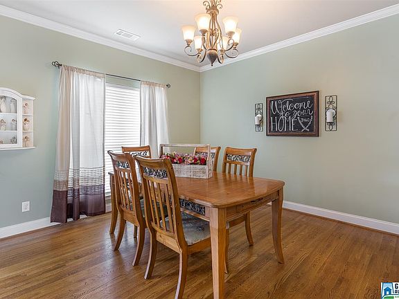 5th image of 3460 Hampton Ct