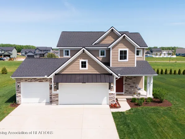 2294 W Gallant Fox Way, Saint Johns, MI 48879