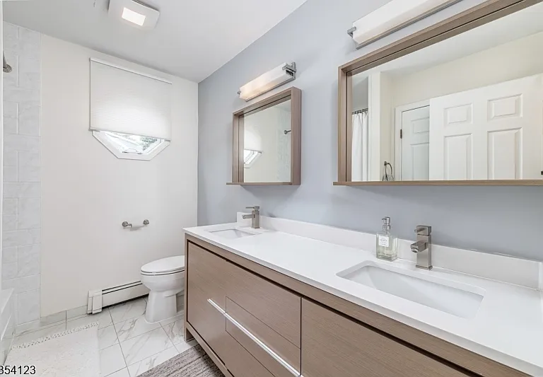 229 Roseland Ave — Photo 9