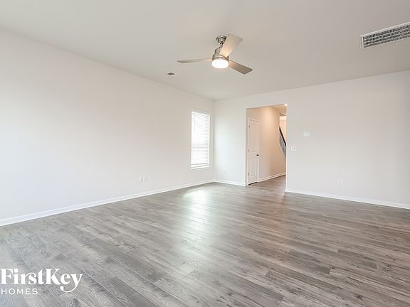 4th image of 416 Stonefence Dr