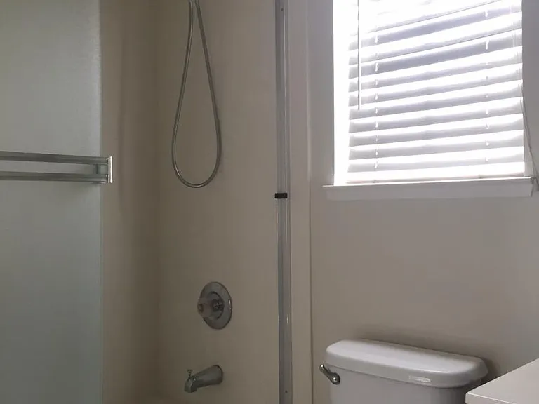 1884 Wayne Cir — Photo 7
