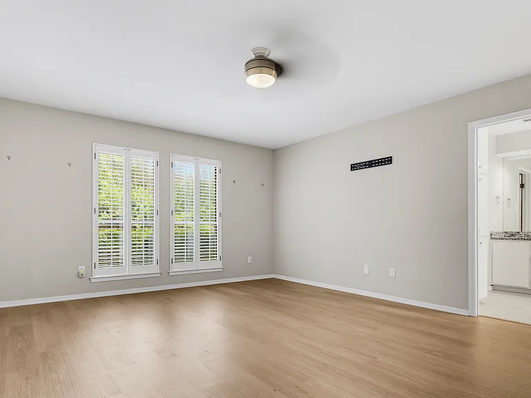 54 Legend Rd — Photo 16