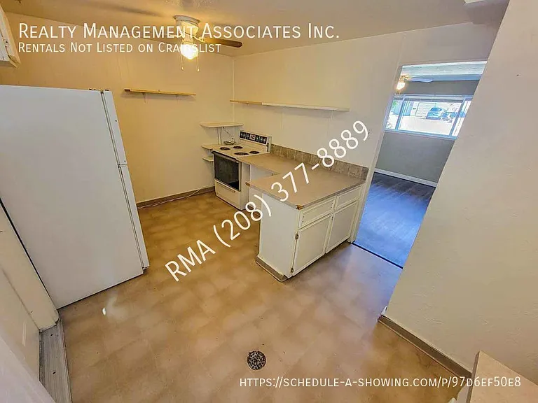 1913 S Shoshone St #B — Photo 8