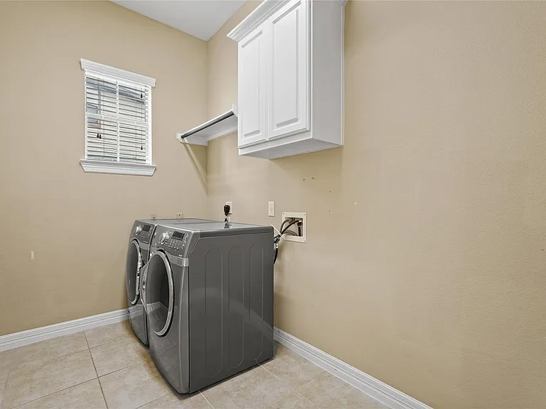 2515 Sentry Oak Way — Photo 11