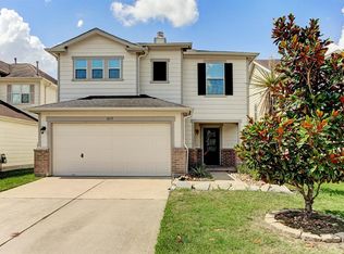 18115 Shallow Leaf Ln, Cypress, TX 77433