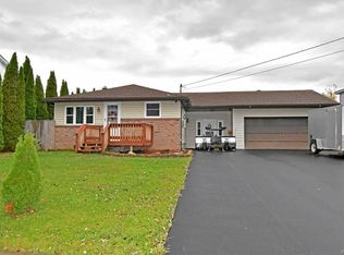 671 Herr Rd, Angola, NY 14006