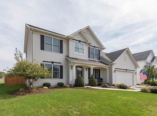 72 Caldwell Dr, West Seneca, NY 14224