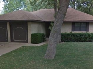 7113 NW 6th St, Oklahoma City, OK 73127