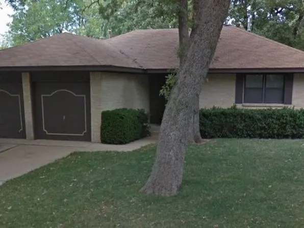 7113 NW 6th St, Oklahoma City, OK 73127