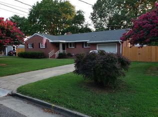 19 Gayle St, Hampton, VA 23669