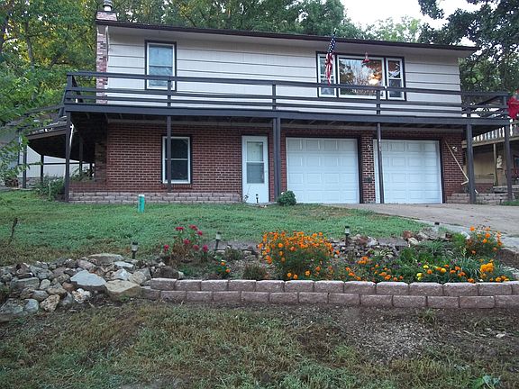 2nd image of 406 Sportsmans Lodge Cir