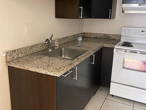 2nd image of 1615 NW 45th St Unit 1615