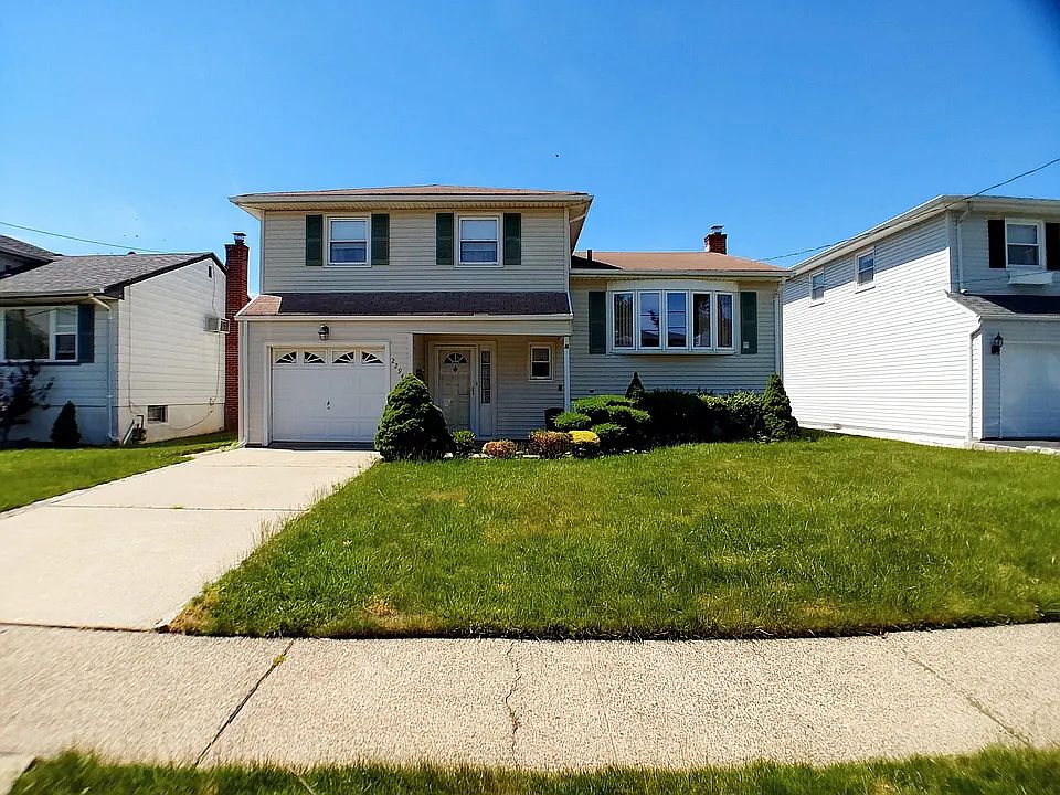 1st image of 2294 Ward Dr