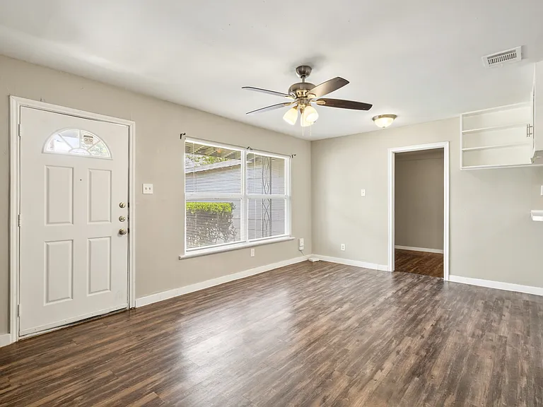 167 Brandywine Ave — Photo 3
