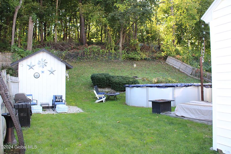 3rd image of 14 Hillside Drive