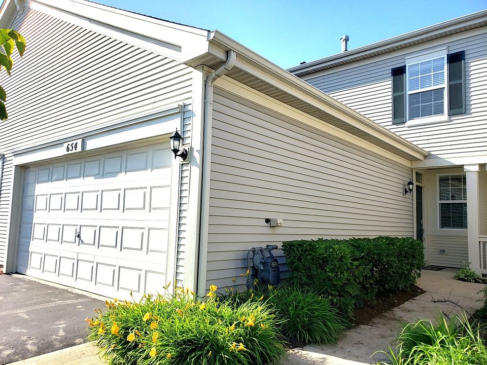1st image of 654 W Jonathan Dr #654