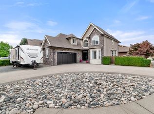 44557 Bayshore Ave, Chilliwack, BC V2R0A6