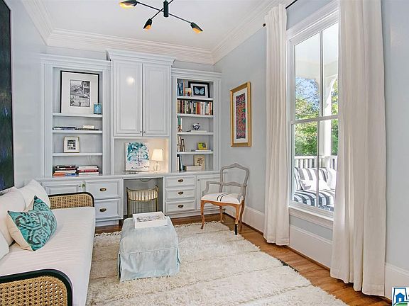 5th image of 547 Founders Park Cir