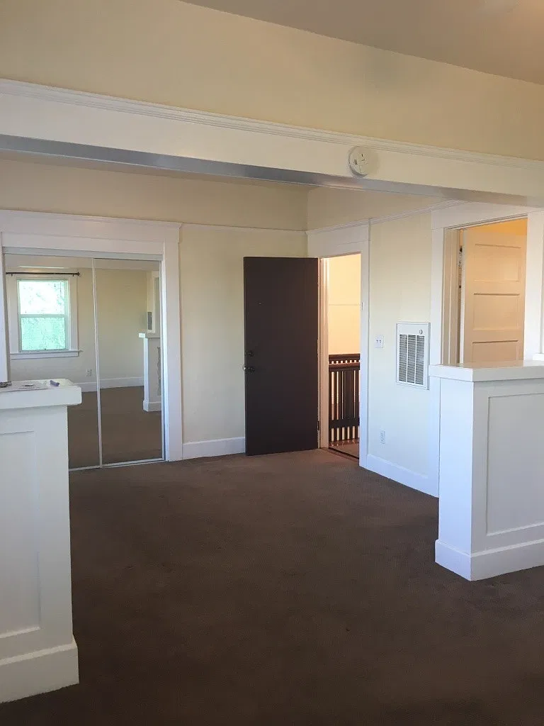 4646 Park Blvd — Photo 4