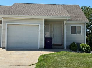 1125 Newfoundland Dr, Manhattan, KS 66503