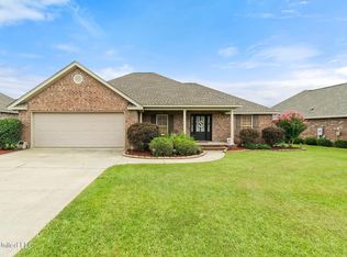 6 E Spruce St, Sumrall, MS 39482