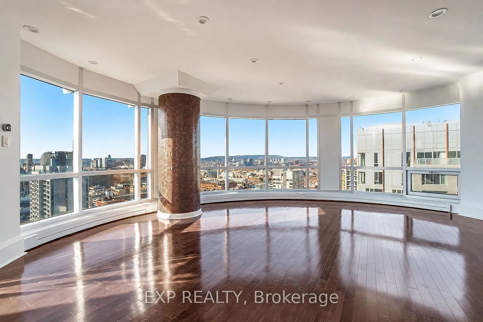 2 bed, $4,200 — Photo 4