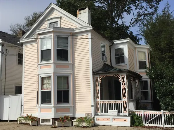26 Pearl St, Stonington, CT 06378