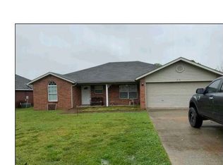 2716 Fruit Tree Ave, Springdale, AR 72764