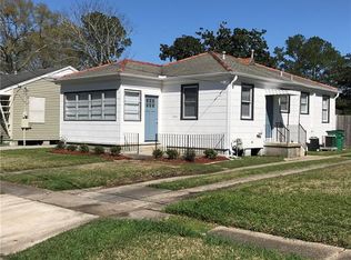 9005 Rensu Dr, New Orleans, LA 70123