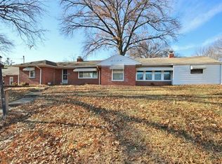 2629 High School Dr, Saint Louis, MO 63144