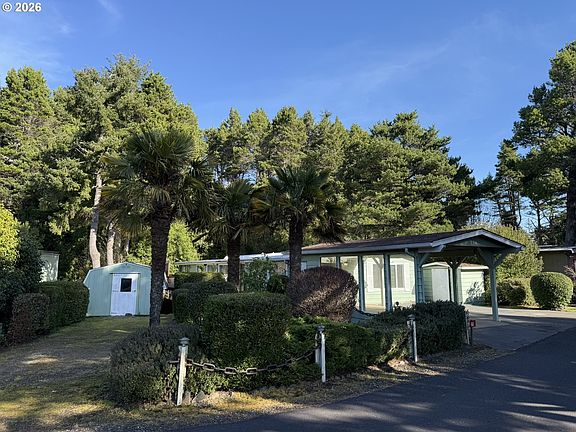 3rd image of 1600 Rhododendron Dr Space 278