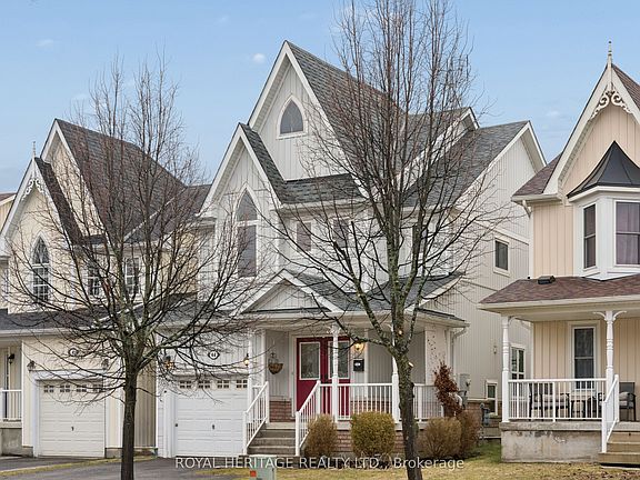 2nd image of 44 Cranborne Cres