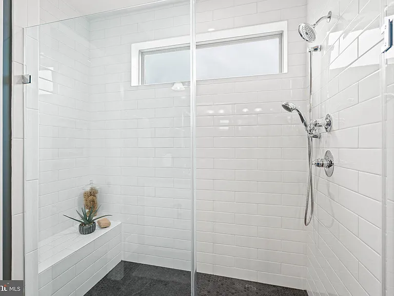 5120 Longstone Way — Photo 33
