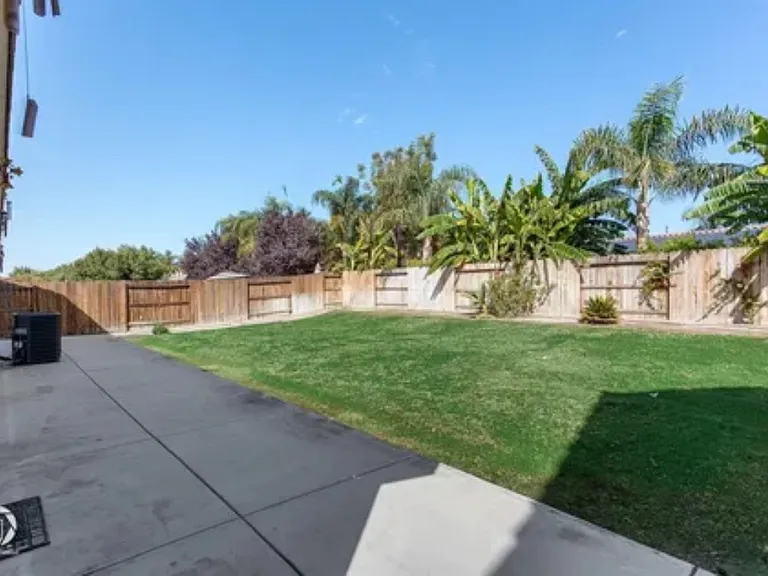 5412 Gozum Dr — Photo 16
