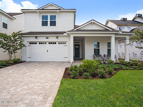3rd image of 66 SOMERVILLE Drive
