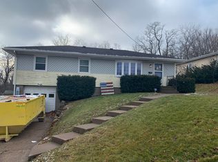 922 Leroy St, Muscatine, IA 52761