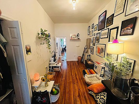 4th image of 24 Skillman Ave APT 1L