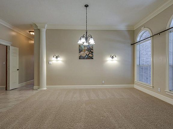 5th image of 2806 Wood Hollow Ln